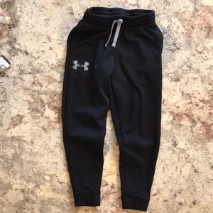 Under Armour black pants